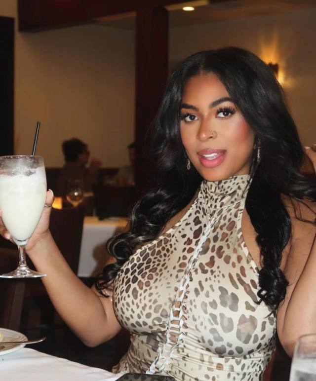 Single mother looking for regular sex