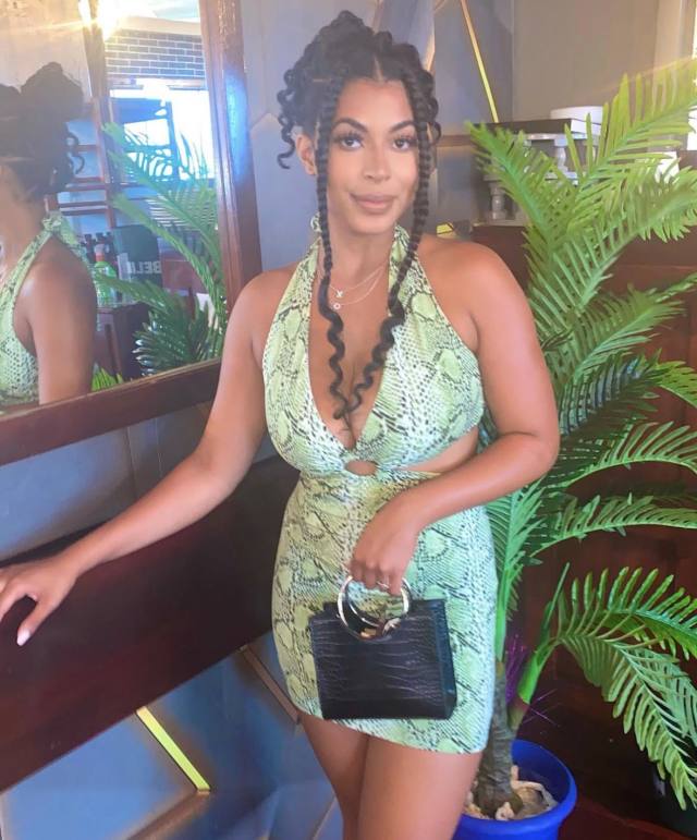 Single mother looking for regular sex