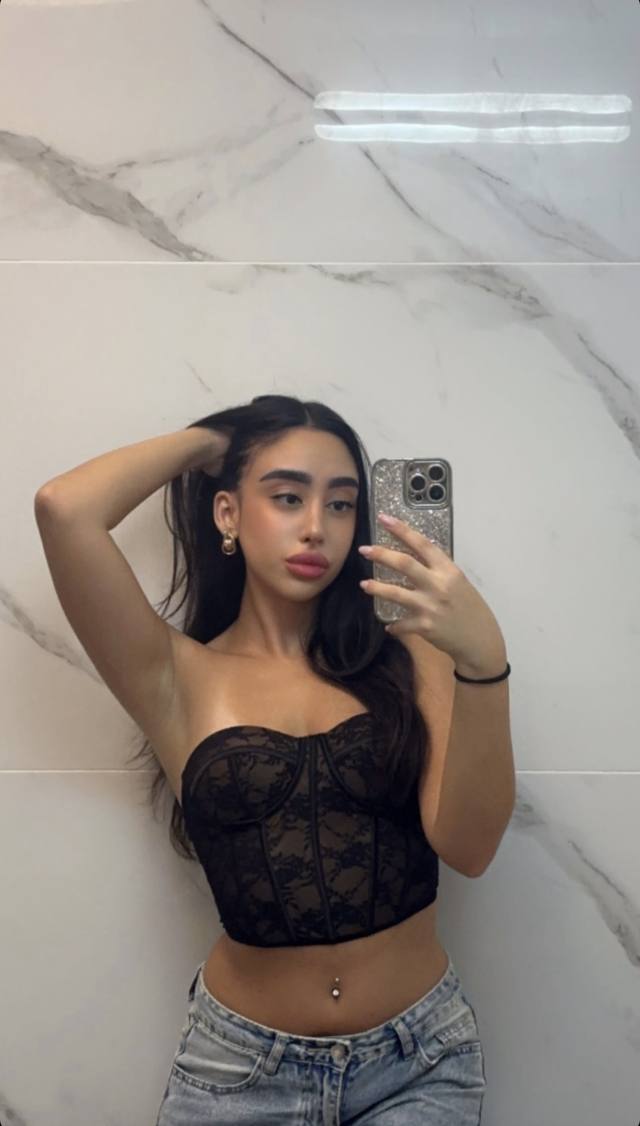 Hit 👿me up for fun 💦