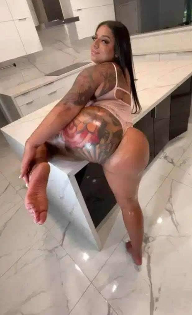 I'm available for some wild fun, full body massages with happy ending.hmu let's get hot together and enjoy the night🍆👅🍑