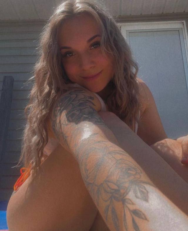 CASH GIRL FELICITY NEW IN TOWN 🍑💦👅😋 🍑 MESSAGE ME NOW FOR IMMEDIATE MEET UP 💋 🍆