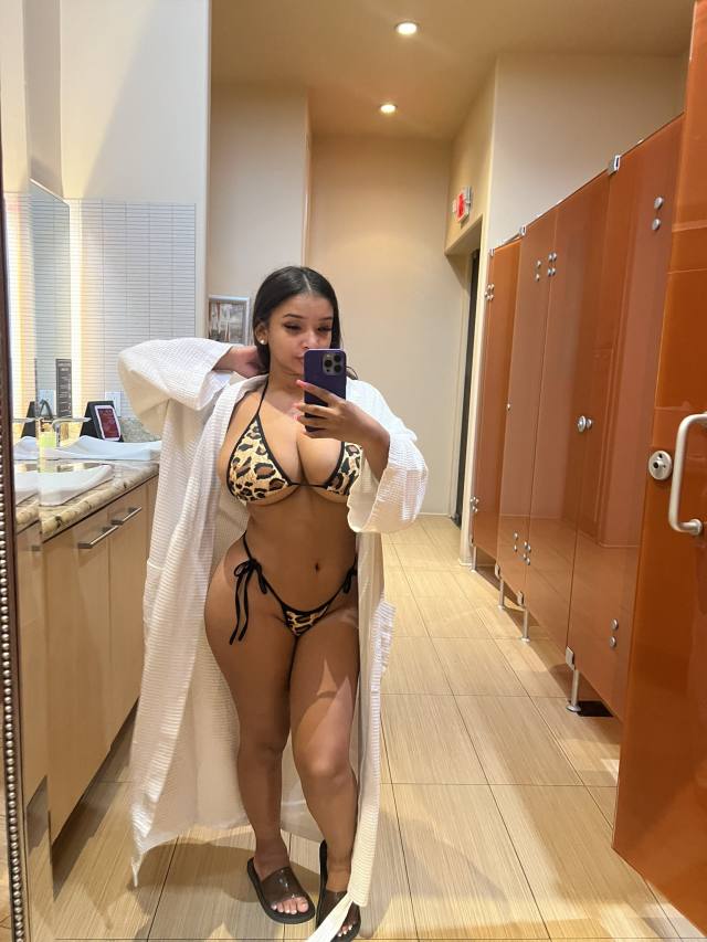 Sweet Sexy Girl 💖🍑 CASH is welcome💵 TEXT ME (985) 358-6050💬 AVAILABLE FOR HOOKUP & MASSAGES 24/7💋💕 Hot Juicy Pussy 💦