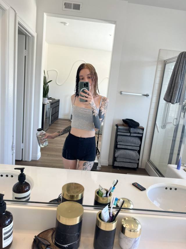 Hi I’m Morgan hmu +13173415315   😾Let's explore new pleasures,😻With condom and without💧💧 Condoms.. (I'm Clean) 🫧🫧 • I'm very