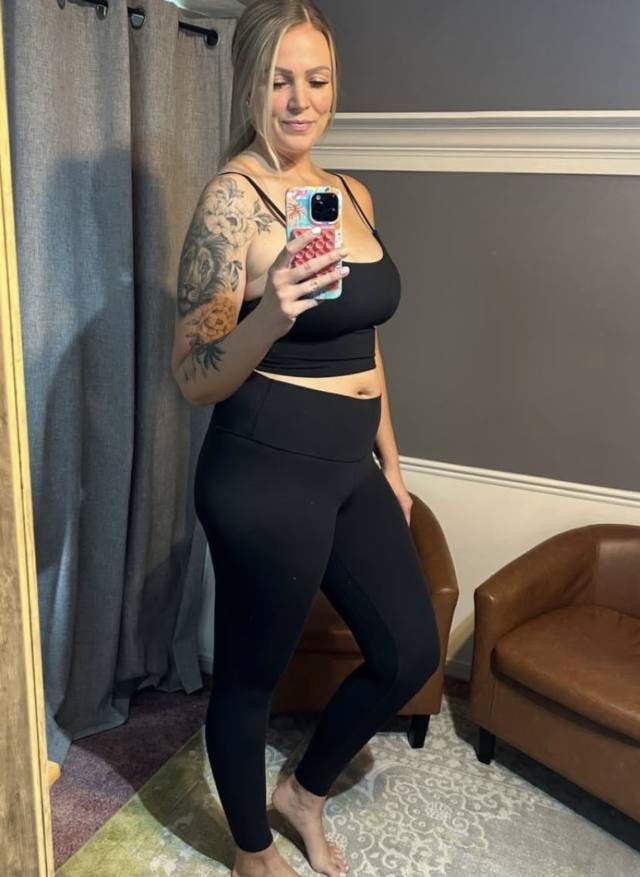 Any lesbian female interested in this mutual connection? WhatsApp: +1 (616) 386-3661👈☎️ message me on WhatsApp I’m available