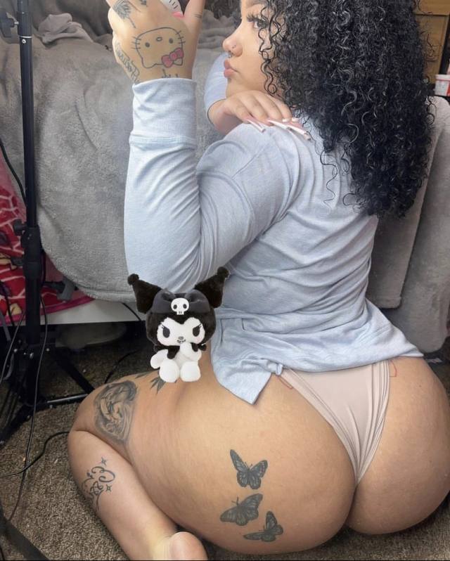 Sexy Beauty Queen🔥 Available for Incall & outcall hangouts or 🚗car fun🔥new in town don't miss out😍😍 WhatsApp: 2692971668