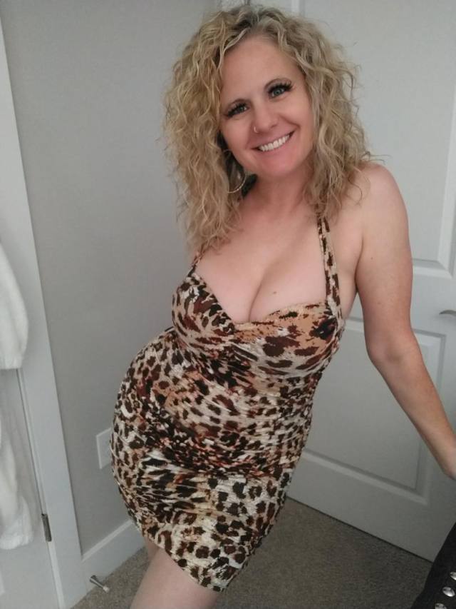 33F Looking for Good Company Tonight - Chill & Discreet