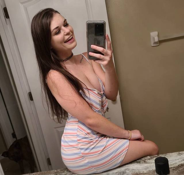 Well I’m married with 2 kids and it’s been 9 months ago that I had sex last, However I’m here seeking for friends with benefi