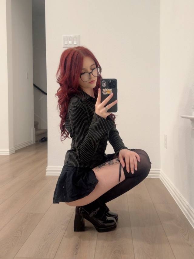 Hi 👋 it’s Megan hit me up if you ever find this 🍑💦🍆