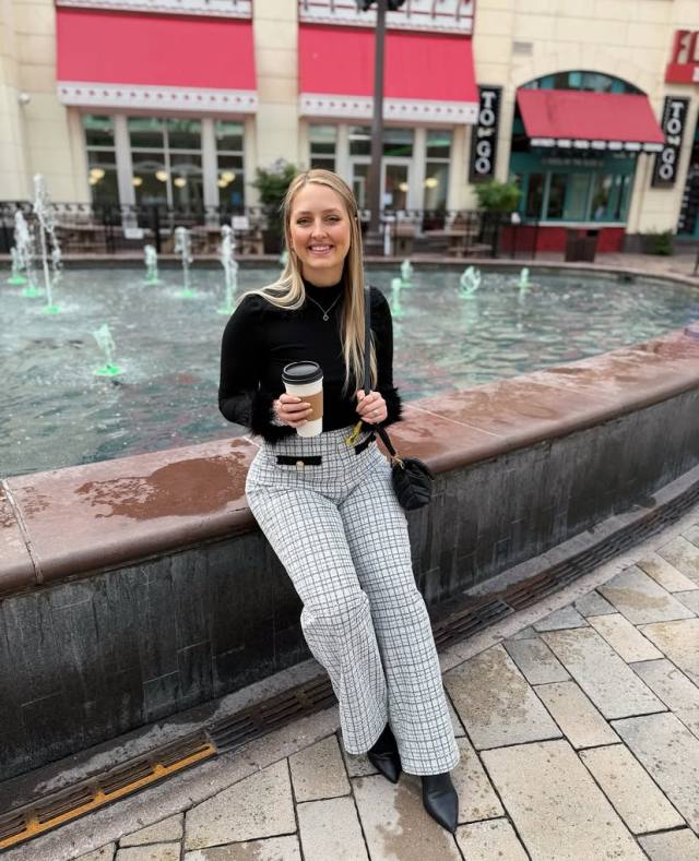 LOOKING FOR NSA FUN DM ME 3103071685