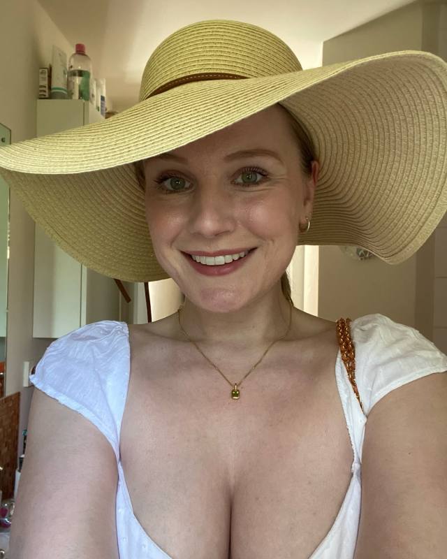 LOOKING FOR A GENUINE CONNECTION AND A SERIOUS RELATIONSHIP☎️💬 ‪+1 (509) 218‑1931‬