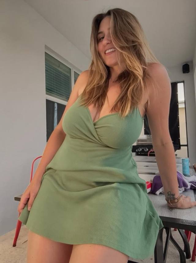 I’m only interested in a serious relationship with a mature man, I don’t take money for sex, no games must be ready for a din