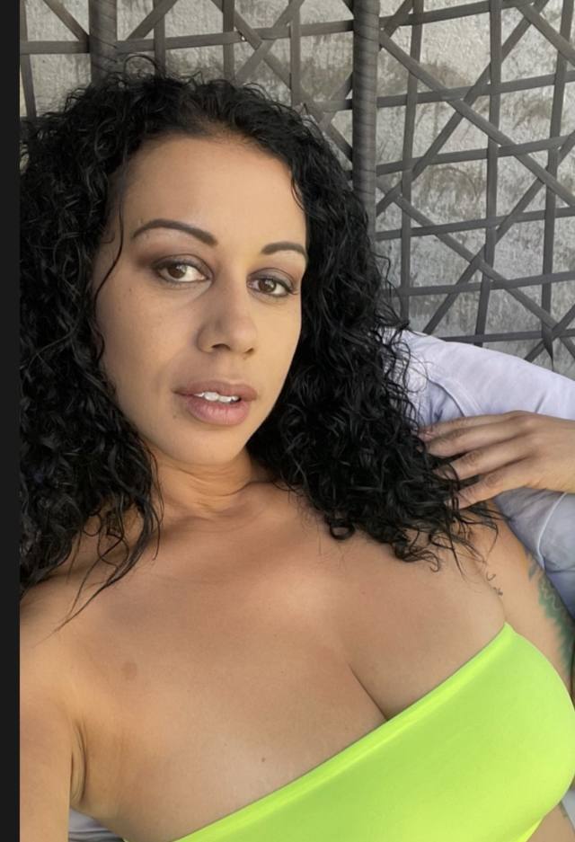 😈 I DON’T CHARGE🔥 Craving a guy who actually knows how to work that dick 🍆just horny😈Text me 14022010378