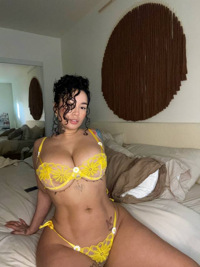 NO UPFRONT OR PRE-PAYMENT REQUIRED💯, Available For Nuru Massage, Normal Massage👅👅 Milking Table, Bareback💦💦 🔥 (920) 316-0423