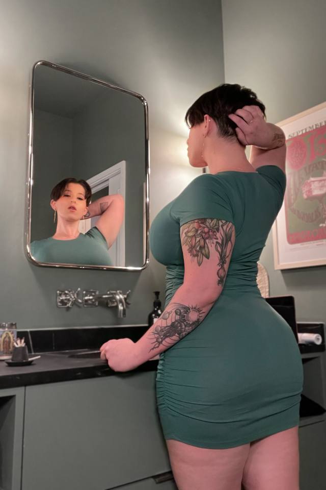 WhatsApp +14255549216..I offer erotic massage plus happy ending ..Snapchat..poro255671
