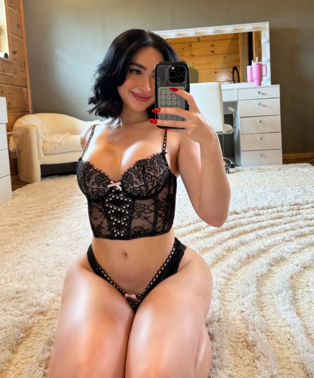 I’m a 23-year-old independent and mature masseuse who knows how to blend relaxation with intimacy. My touch is warm, soothing