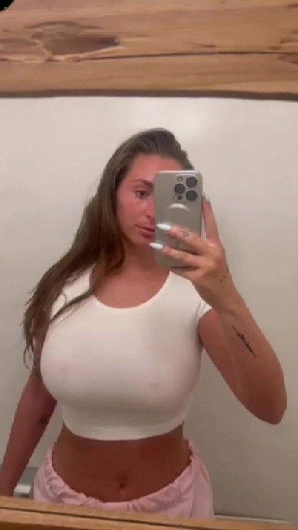 NAKED BODY TO BODY MASSAGE WITH HAPPY ENDING 3412217560
