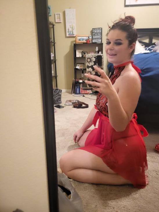 Well I’m married with 2 kids and it’s been 9 months ago that I had sex last, However I’m here seeking for friends with benefi
