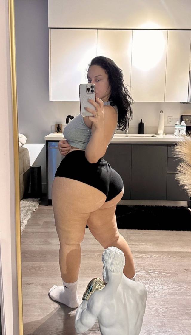 I’m available now for meet up satisfied guaranteed ♥️🥰