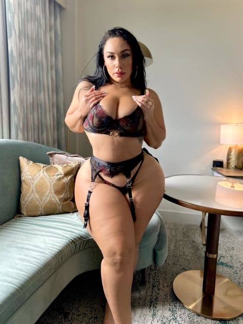 I’m available now for meet up satisfied guaranteed ♥️🥰
