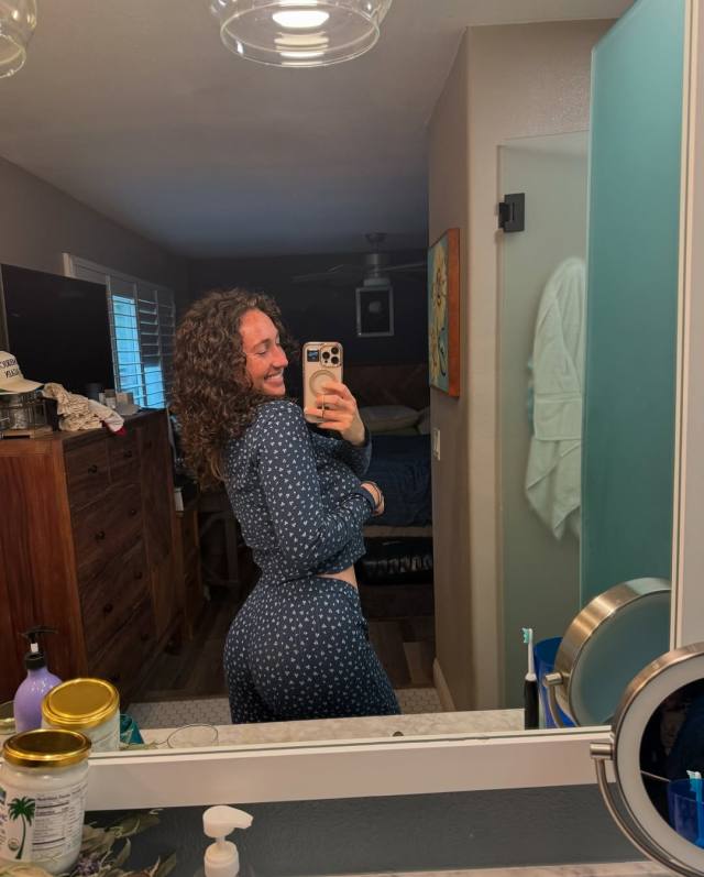 Hi I’m Gabriella the latest juicy girl right now🥺💦🍑🍆  I’m available text me +1615-802-3278… Mail : gabby30b@gmail.com
