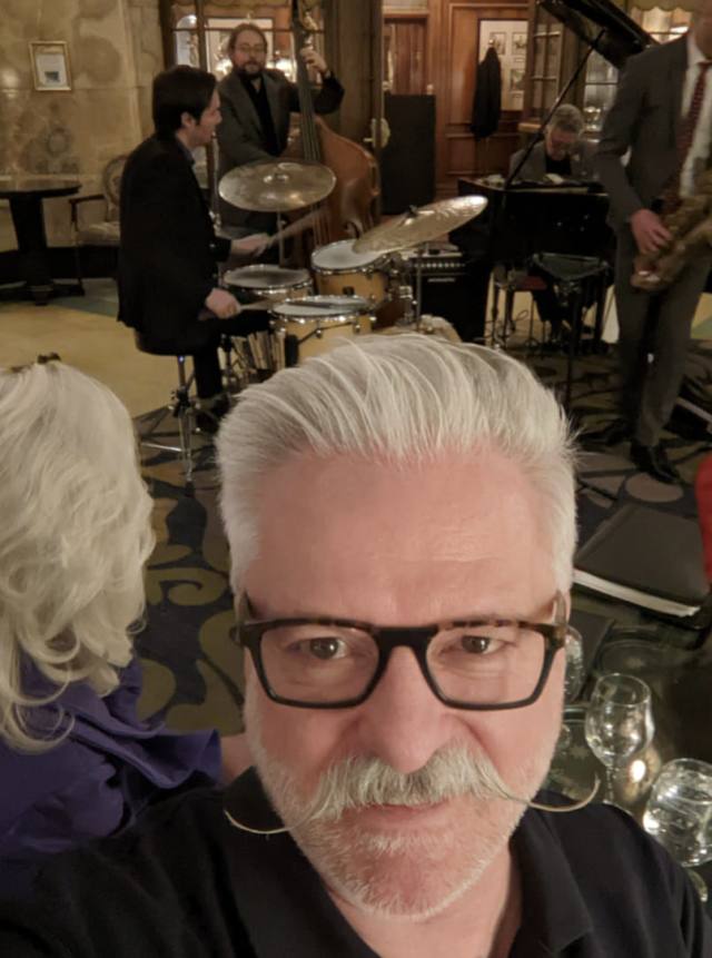 Sugar Daddy looking for sugar babe
