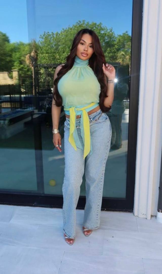 I’m here seeking for friends with benefits. Reach out if you’re ready to embrace this opportunity no games, just genuine conn