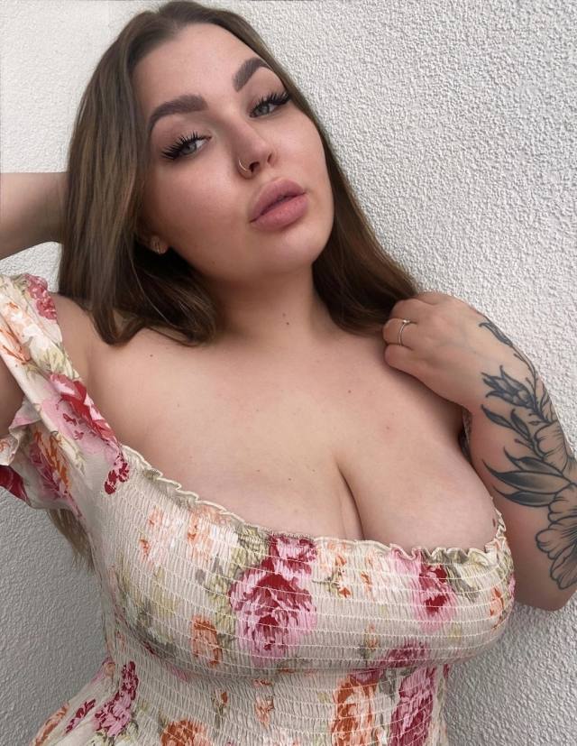 MY WET 💦💦 IS READY TO TAKE IN SOME HARD COCK THAT WANT SOME JUICES I OFFER “INCALL AND OUTCALL AND CARDATE “ALL STYLE ARE WEL