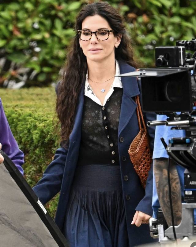 Serious friends with benefits and single and searching