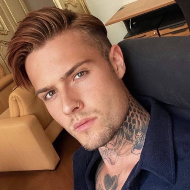Cute face , cute eyes , Cute, fat, long , sumptuous Dick 🍆🍑