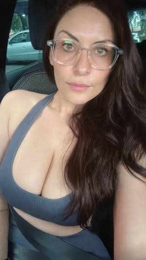 +1(414) 249-1345 Am homeless sleeping in my car and I’m single looking for long term relationship