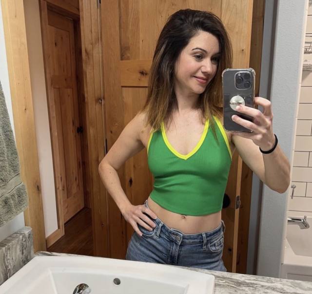 My name is Juliana “I’m in a place in my life where I want a meaningful connection—something that grows, deepens, and stays.