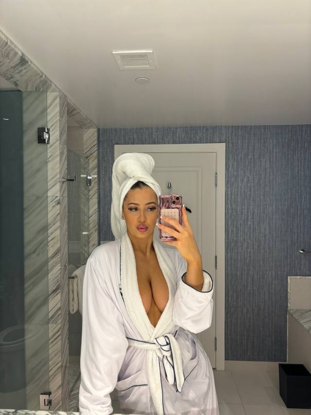 I am Amaya and looking forward to meet a responsible babe