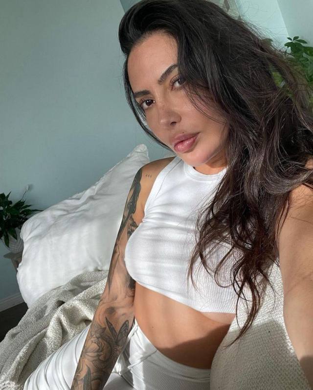 I’m Lisa Rose will do things just the way you will love it 🥰 👅😍I’m Super open minded, looking to have fun with grown respectf