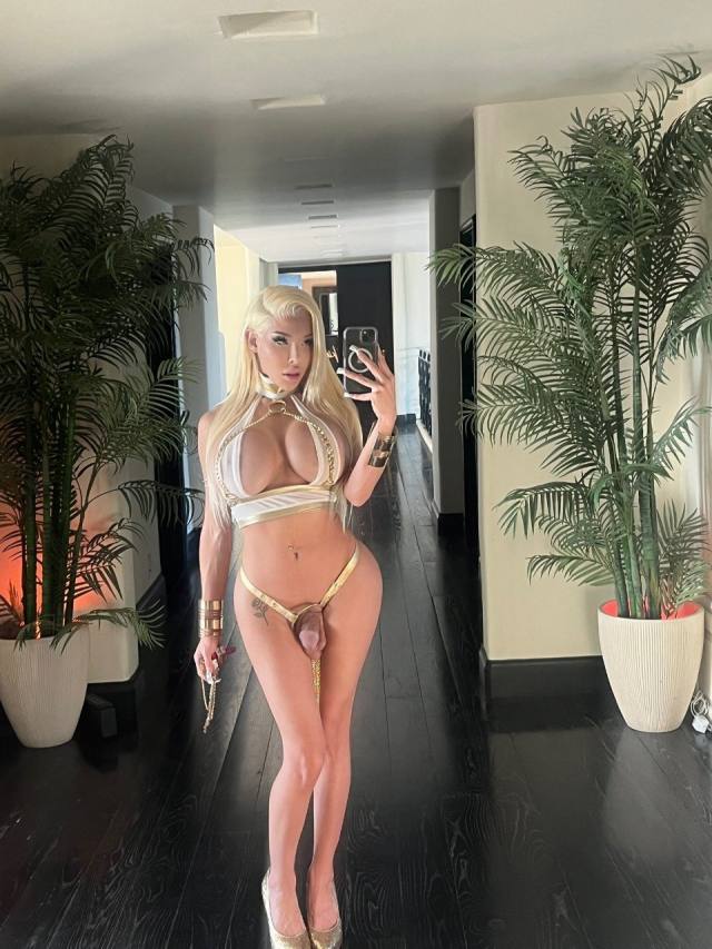 ❤️Young Hot Sexy TS girl # Dick lover And Ready fore Incall/Outcall-Car Fun eW OPEN minded AVAILABLE for meet up