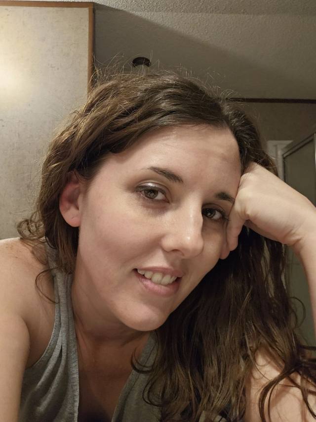 I’m that kind of woman you have been looking for, I have two kids.