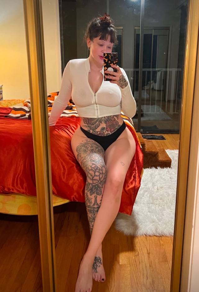 HIT ME UP +13023679138  I’m available for kissing & Bj🍆new 69 style any styles 🍆💦