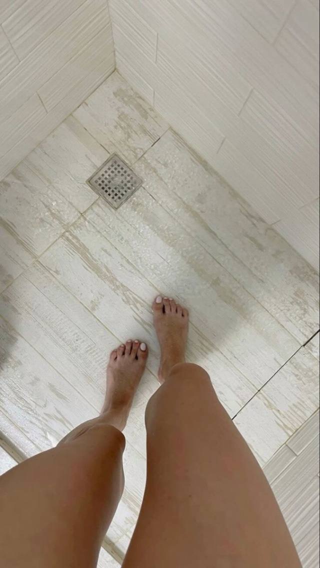 I’m a professional and a certified massage therapist