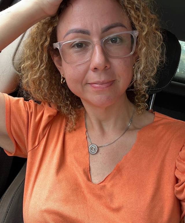 I’m single looking for a man who’s ready to love