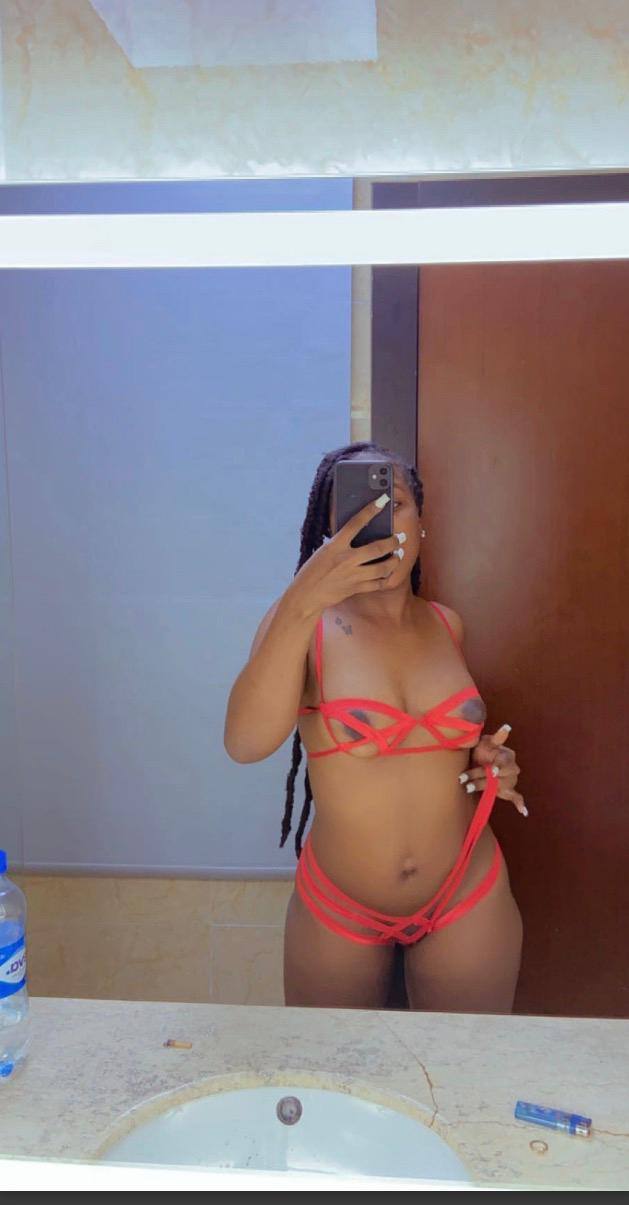 NAUGHTY EBONY DOWN AND READY FOR REAL NEARBY MEET OR ONLINE FUN