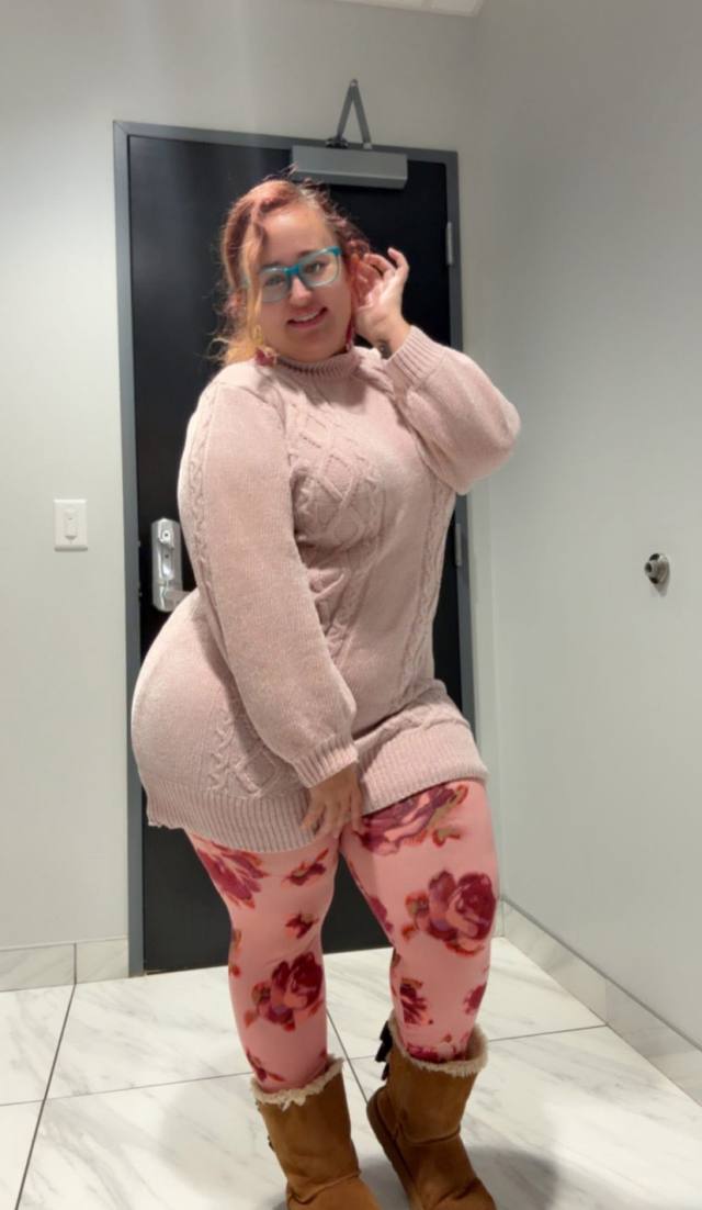 Driven and ambitious, seeking a partner who shares my goals 😇😇