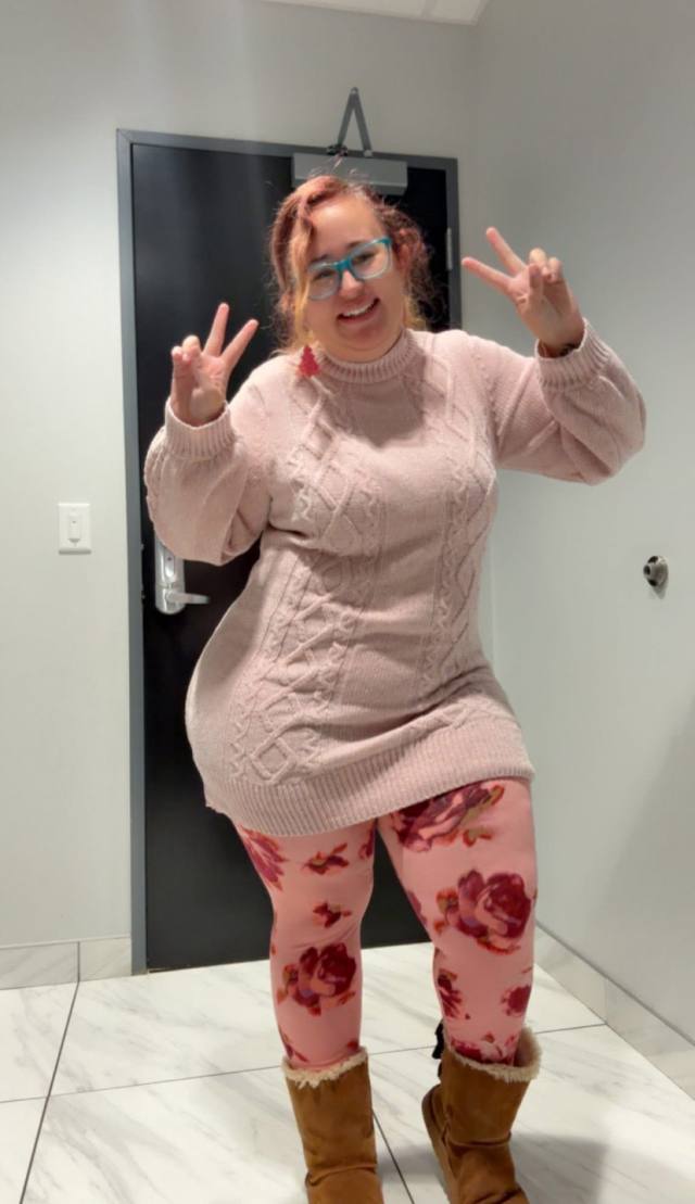 Driven and ambitious, seeking a partner who shares my goals 😇😇