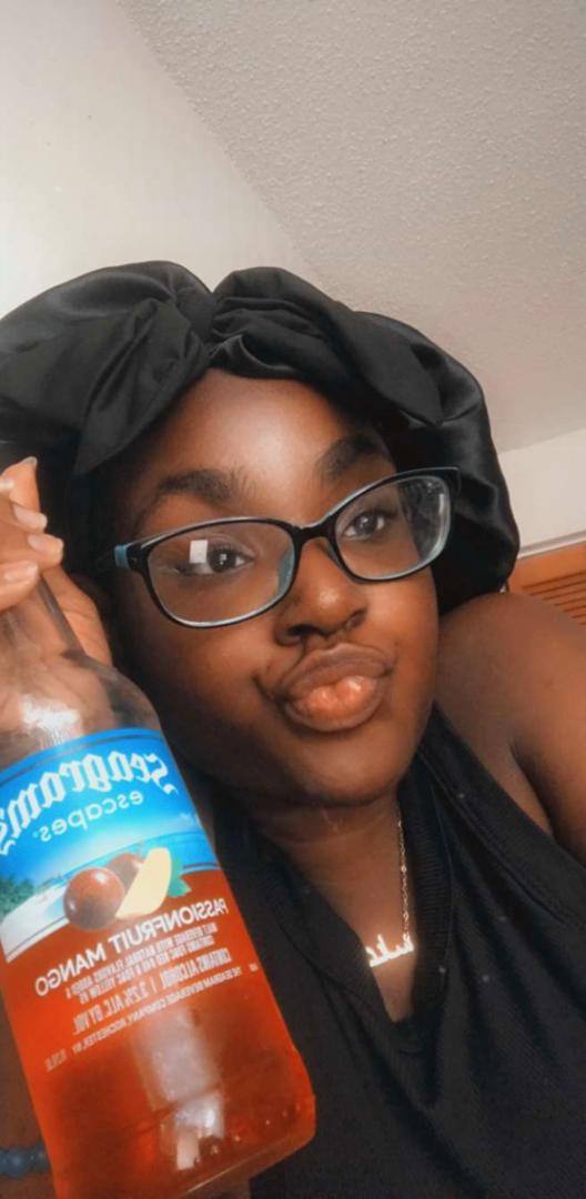 I available for hook up and friends with benefits