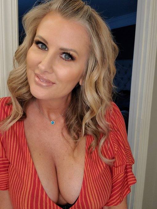 I'M ROSE ACTIVE 24/7 FOR SEX AND FULL BODY MASSAGE🥰CAR DATE🍆 GFE😋🍆 FACETIME FUN🍆