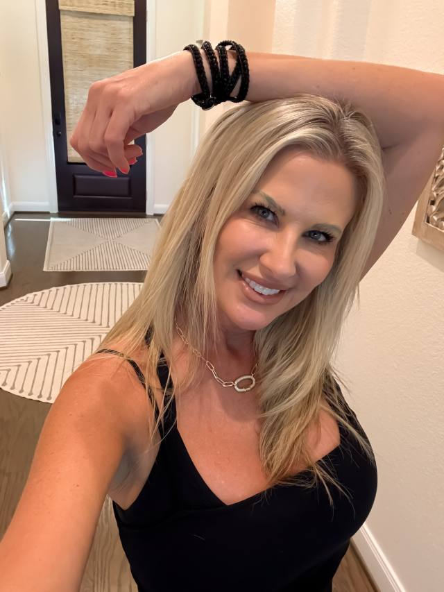 I'M ROSE ACTIVE 24/7 FOR SEX AND FULL BODY MASSAGE🥰CAR DATE🍆 GFE😋🍆 FACETIME FUN🍆