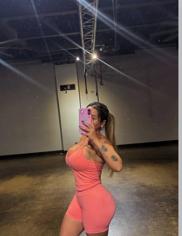 💋HUNGRY ❤ HOT & Candy girl ✔🔥SPECIAL SERVICE FOR ANY GUYS😇Available in/outcall And CARCARDATE✔ FACETIME  FUN