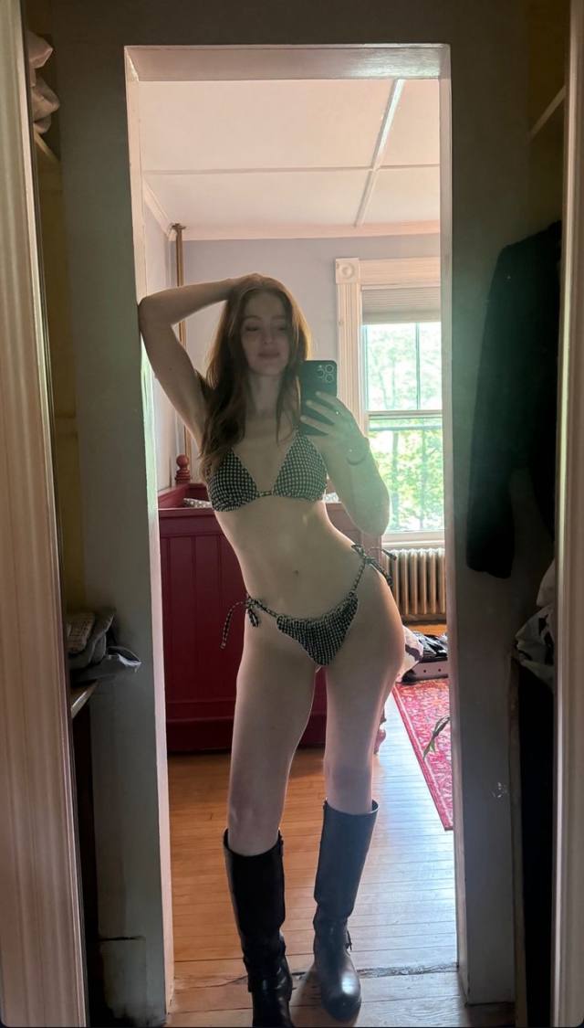 🍆🍑👅 I am so horny, I would want to sit on your face and make you taste my juice,🍆🍑🍆🍆I’M AVAILABLE NOW WITH NO RESTRICTIONS