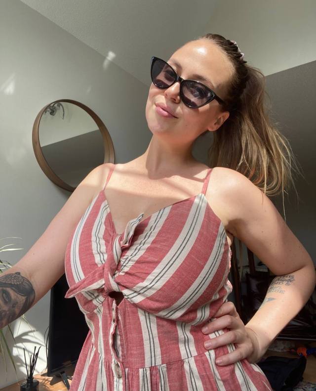 !! NO PRICE TAG, NO COST !!—just chemistry that sets us both on fire. All heat, NO COST . Come fuck me… 💎”