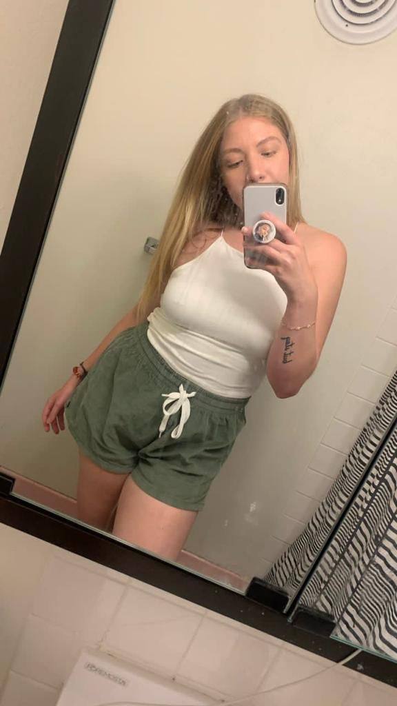 I'm Cherry 🥰are u in need of an hot sexy girl to have an unlimited fun💦👅🍑 Number:5672304915: 🍑 Telegram: 5672304915 you can a