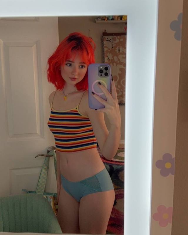 HOT KITTY I’m available for all services, i want you to slap my ass while giving it to me 🥵😻 Text me or call babe 𝟐𝟏𝟑𝟐𝟏𝟖𝟓𝟓𝟐𝟗