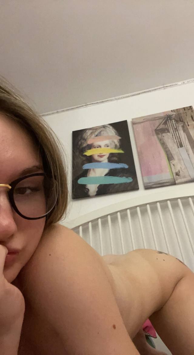 Hey y’all am available for professional massage . HMU for both incall & out 3474060712